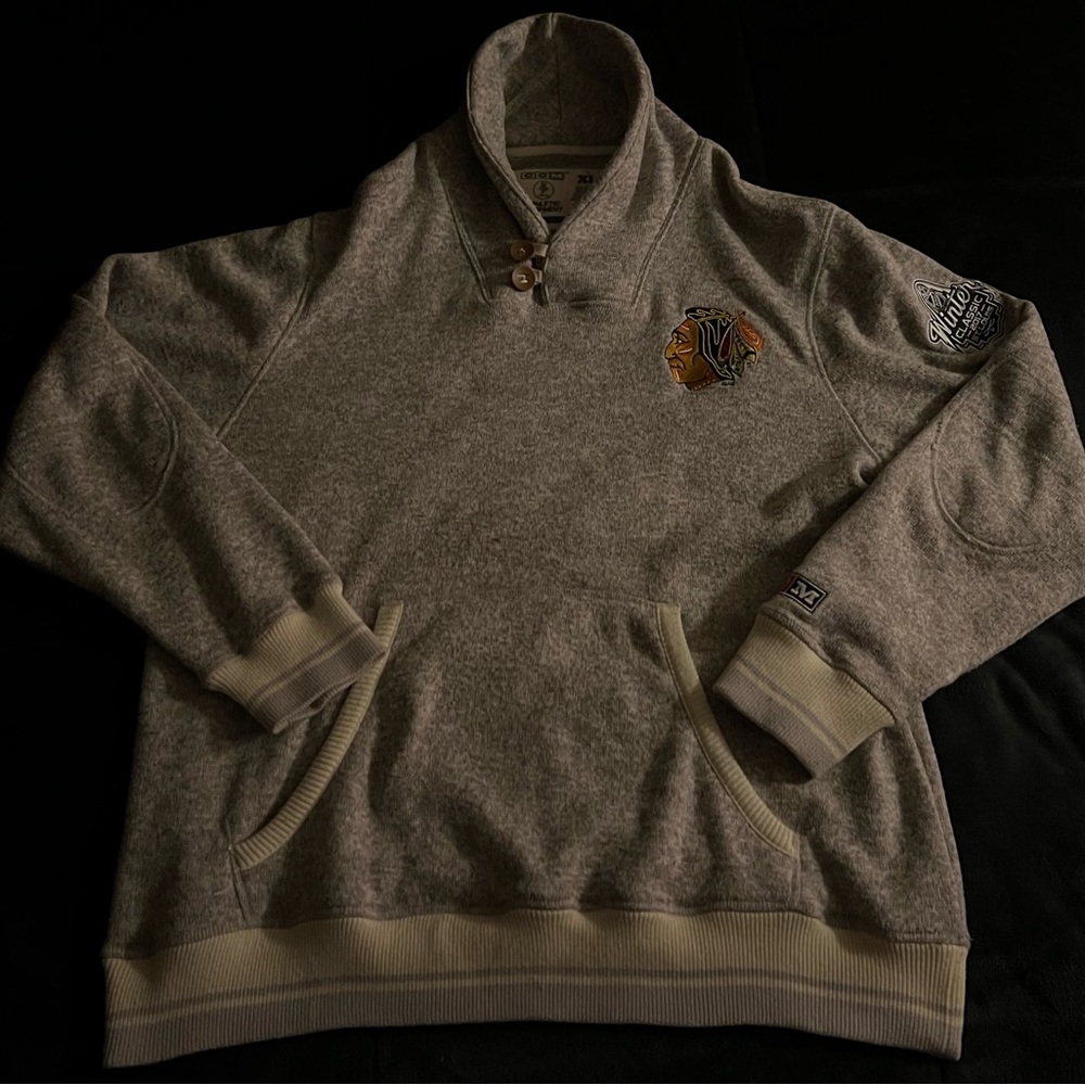 CCM Chicago Blackhawks Winter Classic Pullover Sweatshirt Size XXL